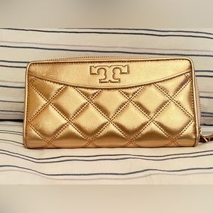 Tory Burch Charlie zip continental wallet